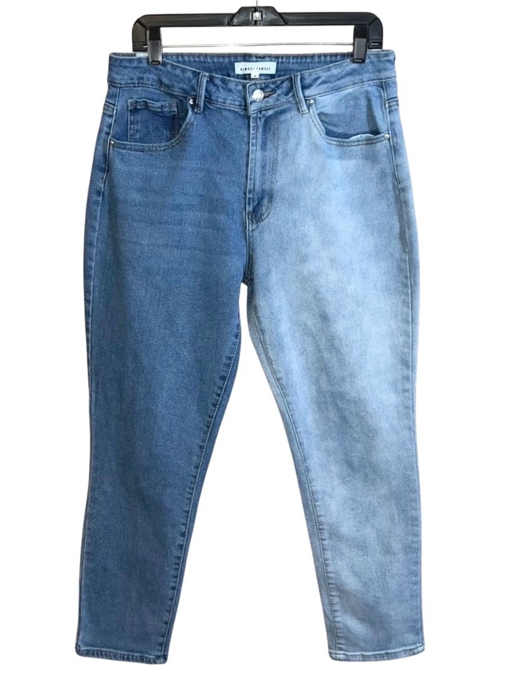 Almost Famous Straight Two-Tone Jeans Women’s 9 Blue 32x29
